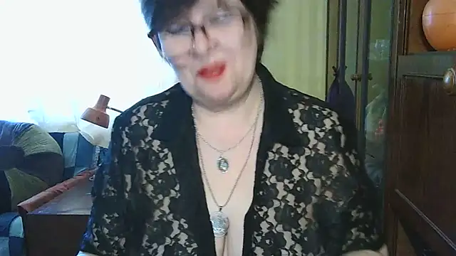 VeronicaGold511 online show from 06-02-26, 07:54