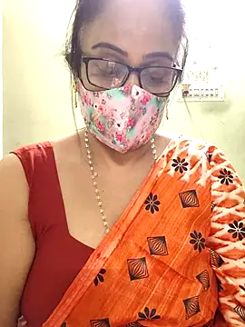 Snapshot of sweet-lotus chatting on 04-18-26, 05:55 sweet-lotus online show from 04-18-26, 05:55