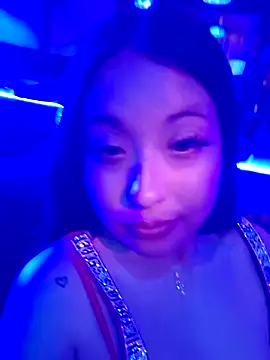 lupittta online show from 10-28-25, 02:26