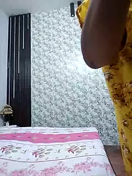 Cute-Janvi20 online show from 04-17-26, 05:21