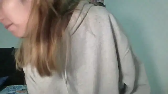 Snapshot of AriaBliss- chatting on 02-12-26, 12:55 AriaBliss- online show from 02-12-26, 12:55