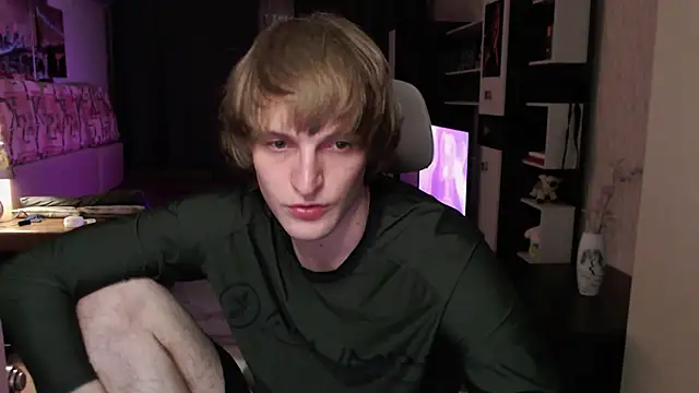 Playersuperstar online show from 04-12-26, 08:25