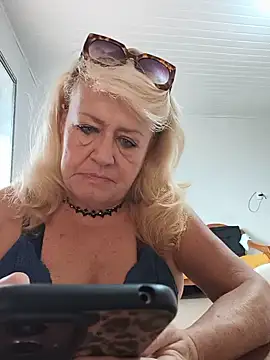 Belladama61 online show from 05-26-26, 10:44