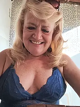 Belladama61 online show from 07-05-26, 10:33