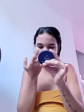 Little-Pussy-Sweet online show from 02-05-26, 07:18