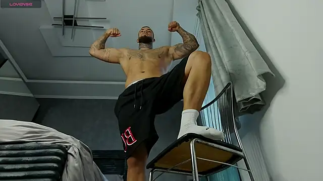 Snapshot of Chrisjordan66 chatting on 10-01-25, 03:07 Chrisjordan66 online show from 10-01-25, 03:07