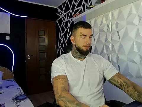 Snapshot of Chrisjordan66 chatting on 10-11-25, 08:02 Chrisjordan66 online show from 10-11-25, 08:02