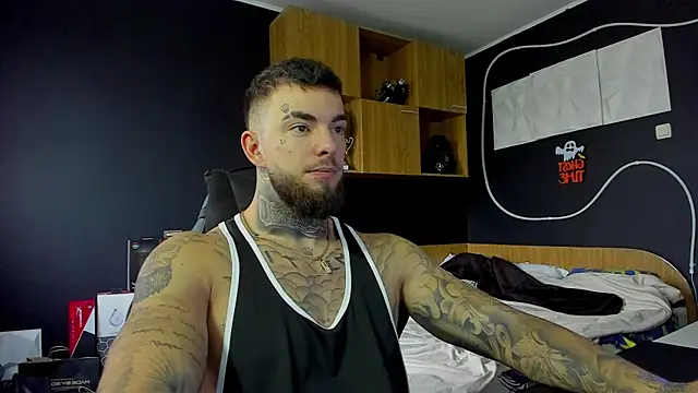 Snapshot of Chrisjordan66 chatting on 11-18-25, 07:13 Chrisjordan66 online show from 11-18-25, 07:13