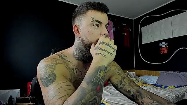 Snapshot of Chrisjordan66 chatting on 12-02-25, 08:41 Chrisjordan66 online show from 12-02-25, 08:41