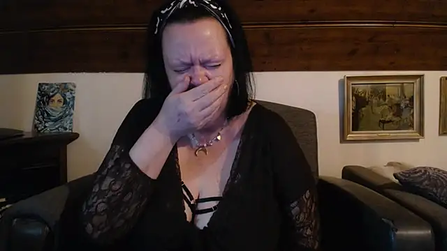 TiffanyMature online show from 05-13-26, 08:12
