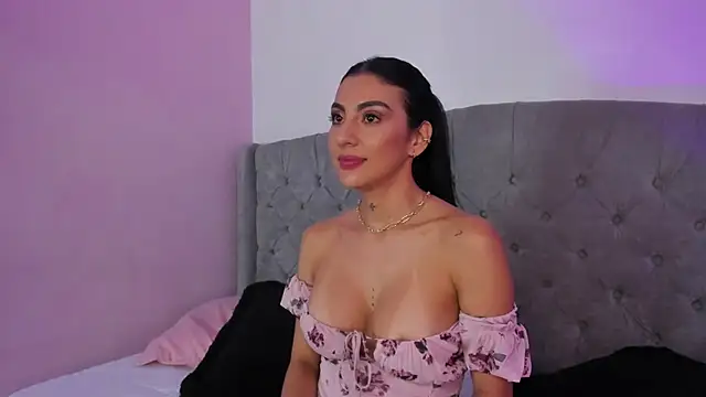 BianncaRibeiro online show from 04-09-26, 09:31