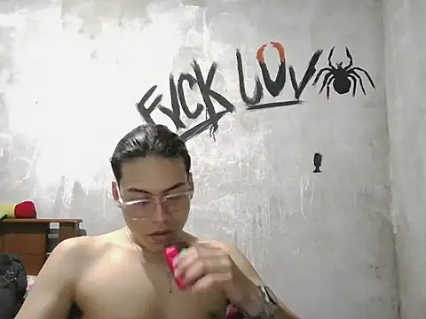 Snapshot of dirty_model chatting on 03-16-26, 02:39 dirty model online show from 03-16-26, 02:39