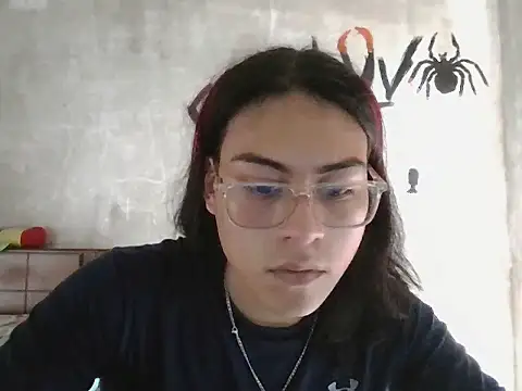 Snapshot of dirty_model chatting on 03-19-26, 06:45 dirty model online show from 03-19-26, 06:45