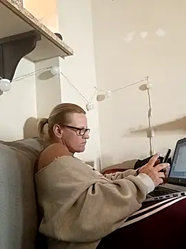 PremiumKitty online show from 03-29-26, 08:31