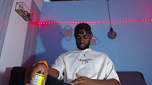 eebony stallion online show from 03-06-26, 03:14