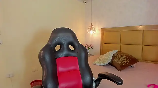 MELISSAROUGE online show from 05-29-26, 07:34