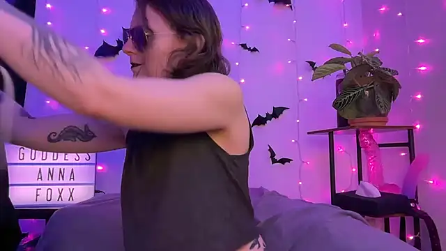 mistressannafoxx online show from 01-13-26, 10:04