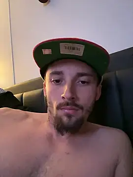 OscarBrow online show from 02-02-26, 01:04