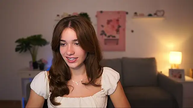 kissie cat online show from 09-19-25, 01:12