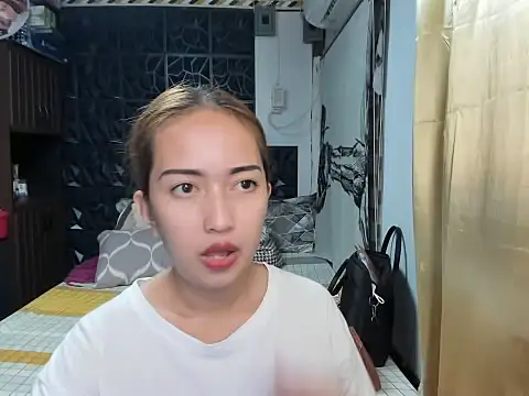 Snapshot of Soft_Angel8 chatting on 01-13-26, 03:06 Soft Angel8 online show from 01-13-26, 03:06