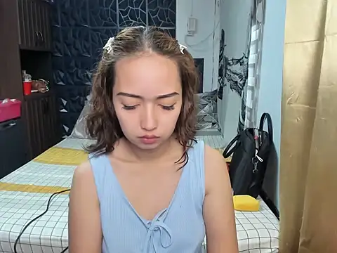 Snapshot of Soft_Angel8 chatting on 01-14-26, 06:08 Soft Angel8 online show from 01-14-26, 06:08