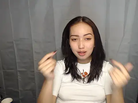 Snapshot of Soft_Angel8 chatting on 03-21-26, 08:19 Soft Angel8 online show from 03-21-26, 08:19