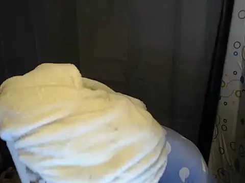 Snapshot of Soft_Angel8 chatting on 03-29-26, 08:03 Soft Angel8 online show from 03-29-26, 08:03