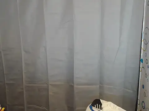 Snapshot of Soft_Angel8 chatting on 04-02-26, 04:10 Soft Angel8 online show from 04-02-26, 04:10