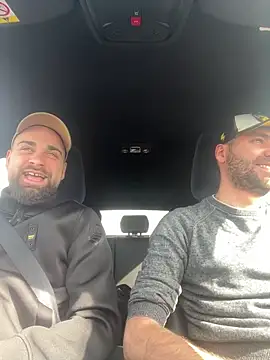 Snapshot of omihaze94 chatting on 02-08-26, 10:51 omihaze94 online show from 02-08-26, 10:51