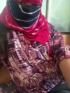 Snapshot of crazy111girl chatting on 02-04-26, 12:22 crazy111girl online show from 02-04-26, 12:22