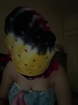 Snapshot of crazy111girl chatting on 02-10-26, 10:41 crazy111girl online show from 02-10-26, 10:41