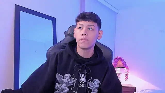 zeus blaze online show from 09-15-25, 11:54