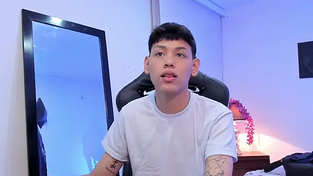 zeus blaze online show from 09-18-25, 03:36