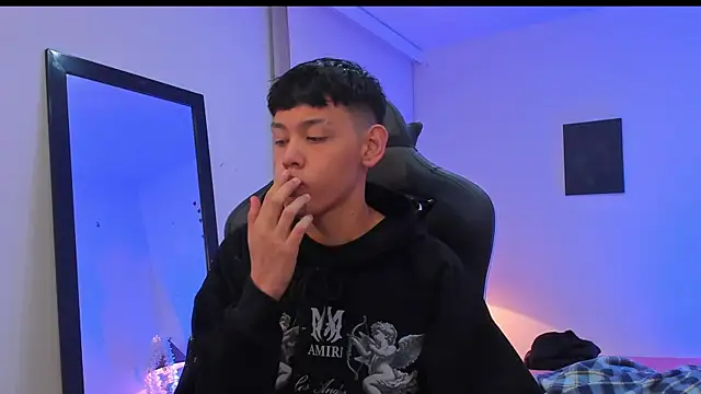 zeus blaze online show from 09-20-25, 07:53