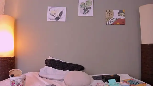 zeus blaze online show from 10-15-25, 04:45