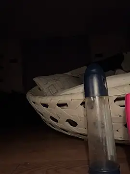 Snapshot of GiovanniBWC chatting on 01-17-26, 12:15 GiovanniBWC online show from 01-17-26, 12:15