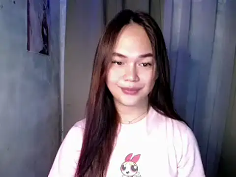 Snapshot of sweetsassyxx chatting on 06-30-26, 01:17 sweetsassyxx online show from 06-30-26, 01:17