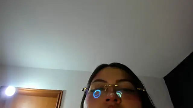 Snapshot of Tessa_Sinclaire chatting on 06-26-26, 08:24 Tessa Sinclaire online show from 06-26-26, 08:24