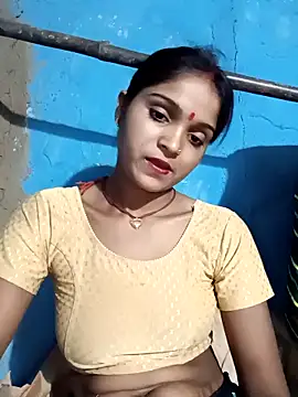 Harini Gautam online show from 04-28-26, 04:34