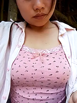 EllyBaby20 online show from 04-07-26, 02:45