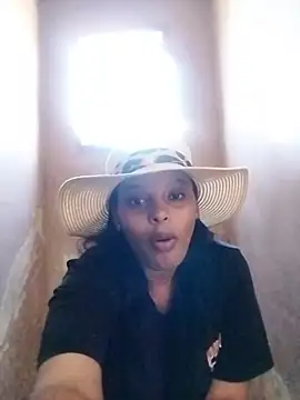 Snapshot of SlaughtarGangCeo chatting on 10-25-25, 11:29 SlaughtarGangCeo online show from 10-25-25, 11:29