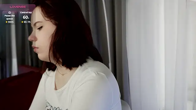 LisaLune online show from 09-10-25, 06:57