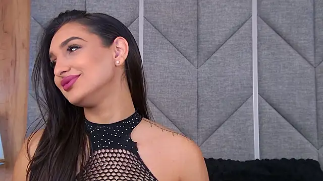 Snapshot of Kimberlymav chatting on 02-07-26, 05:00 Kimberlymav online show from 02-07-26, 05:00