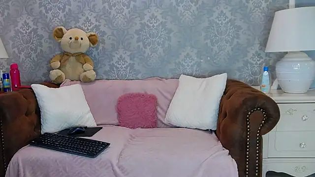 Ella Raven online show from 06-25-26, 04:34