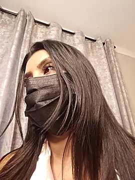 Indian GlowingMiax online show from 04-09-26, 09:15