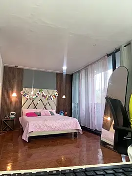 olivia jass online show from 06-20-26, 12:08