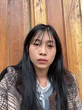 EmLy02 online show from 02-02-26, 08:24