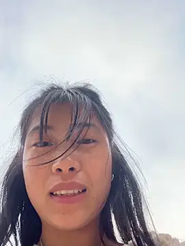 EmLy02 online show from 02-17-26, 09:28