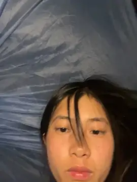 EmLy02 online show from 04-10-26, 02:00