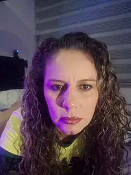 Snapshot of Nina_vallon chatting on 07-11-26, 10:40 Nina vallon online show from 07-11-26, 10:40